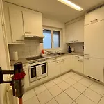 Basic & Simple On Langgruetstrasse Apartment Zurich
