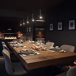 Apartment Le Bijou Lintheschergasse / Hb