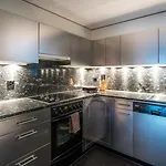 Le Bijou Lintheschergasse / Hb Apartment Zurich
