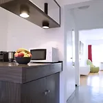 - Forchstrasse Apartment *