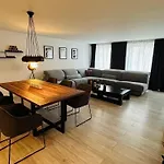 Paradeplatz Apartment By Airhome Apartment