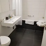 Paradeplatz Apartment By Airhome Zurich
