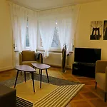 Apartment Furnished *