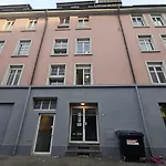 Stay2Night City Center Hostel