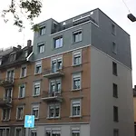 Swiss Star Oerlikon Lodge - Self Check-In