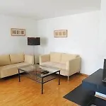 Apartment Swiss Star District 11 - Self Check-in *
