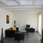 Apartment Swiss Star District 11 - Self Check-in Zurich