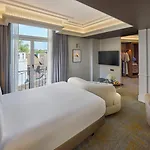 Savoy Baur En Hotel 5*