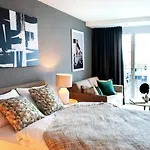 Apartment Cosmopolitan Seefeld Zurich