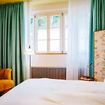 Luxury Residences By Widder Apartment