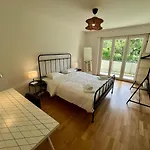 Basic & Comfy On Langgruetstrasse