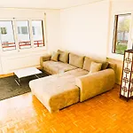 Large Flat With Balcony In Zurich, Kars