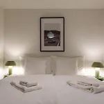 Level Suite - Free Parking