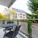 Level Suite - Free Parking