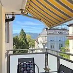Cozy Apartment In Zurich Seefeld