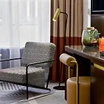 Neues Schloss Privat Hotel Zurich, Autograph Collection