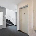 Cute Studio In The Center - Crown 42