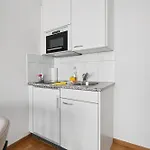 Apartment Executive - Crown 12