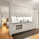 Im Stadtzentrum Gelegenes Mit Kingsize Bed Apartment *
