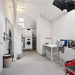 Charming In The Center - Crown 23 Apartment *