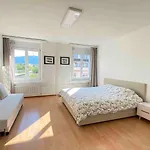 Kaya Zurich Apartment 4B