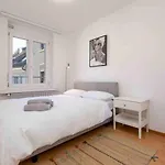 Kaya 4b * Zurich