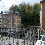 Mi Casa Es Su Casa