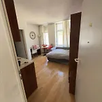 Central Stay