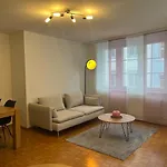 Charming Apartment In Niederdoerfli