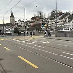 2 Rooms In Center Of Zuerich Hb Station