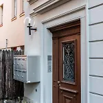 Awesome 2br Flat Near And Center - Sf16 Apartment Zurich