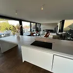 Penthouse Mit Whirlpool & Riesenterrasse