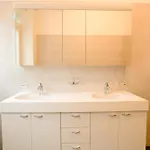 Apartment Spacious Flat With Game & Pool Table *