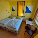 Oldtown Hostel Otter