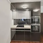 Stylish 1Br In The City Center - Baron 25