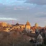 Modern Apartment Next To Zurich Hb With Roof Terrace