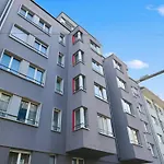 Amazing 2br Near - Flower 33 Apartment Zurich
