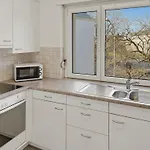 Beautiful, Quite And Very 2 Bedroom Flat Apartment