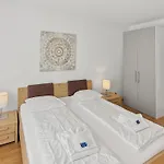 Beautiful And Very Central 2Br Flat - Sky3