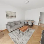 Executive 1Br Flat, City Center - Hammer 2