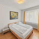 1Br - Great Starting Point For Tourists - Mill 324