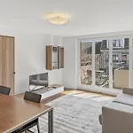 Modern 1br In The Center - Flower 41