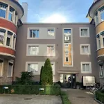 Apartment Rotachstrasse 17 In Wiedikon By Aas Service