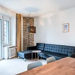 Zh Gold 1 - Hitrental Apartment