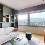 Alto-tower - Self Check In Apartment *
