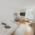 Cozy Room In The Heart Of Zurich - Stork 32