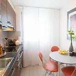 Rotachstrasse 17 In Wiedikon By Aas Service Apartment