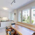 Apartment Big With Balcony - Sun 14 *