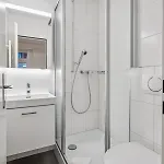 Exclusive Near Center - Color 4 * Zurich