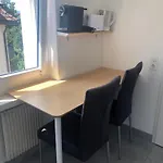 Big Studio City Center, Quite - Marble 4